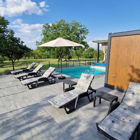 Apartment Niki Hill *